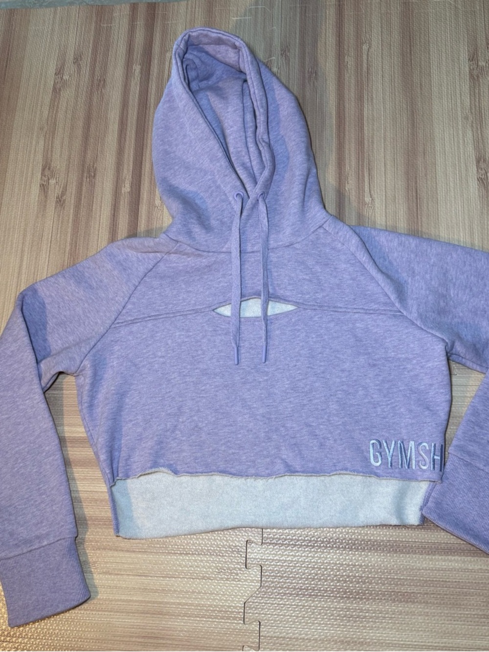 Gymshark Lavender Cropped Hoodie Raw Hem Athleisure Women’s Size Medium